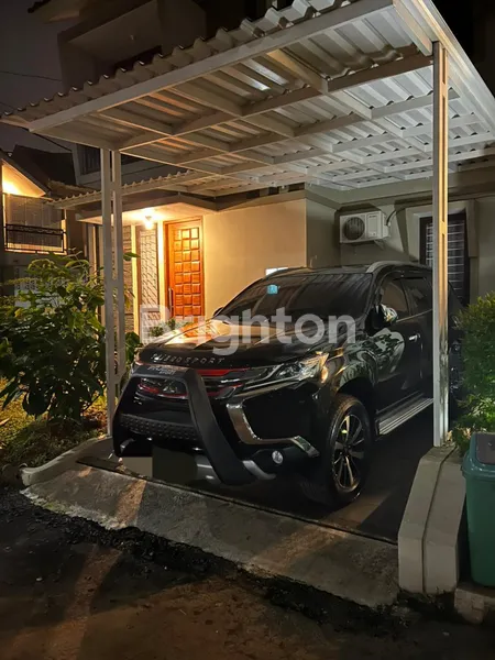 image RUMAH 2 LANTAI POSISI HOOK DEKAT TOL PAMULANG (2)