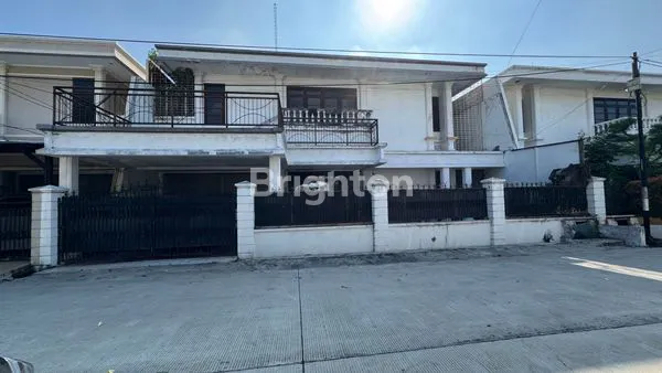 image DIJUAL RUMAH 2 LANTAI KELAPA GADING JAKARTA UTARA (1)