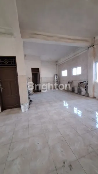 image RUKO BESAR TENGAH KOTA (4)