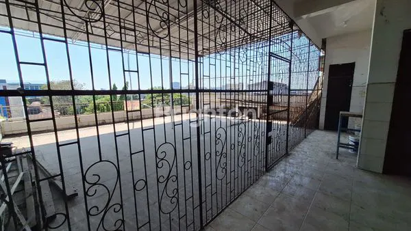 image RUKO BESAR TENGAH KOTA (8)