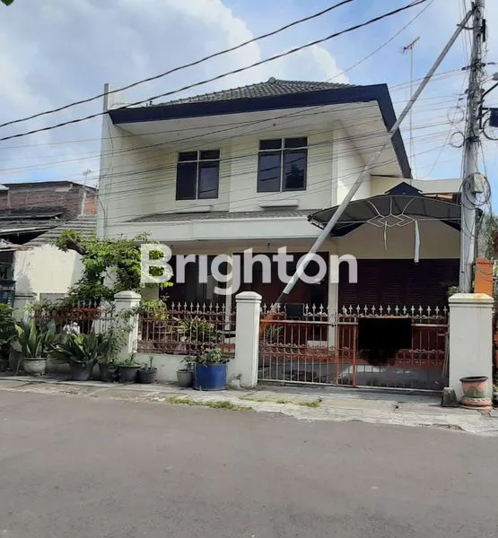image DIJUAL RUMAH 2 LANTAI (1)