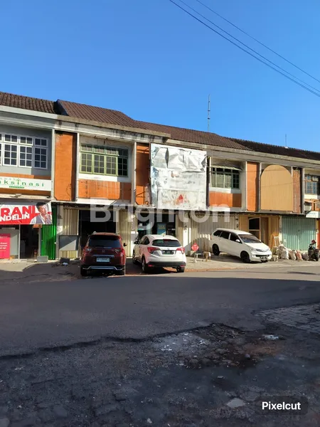 image RUKO LANTAI 2 DI JALAN MALUKU (1)