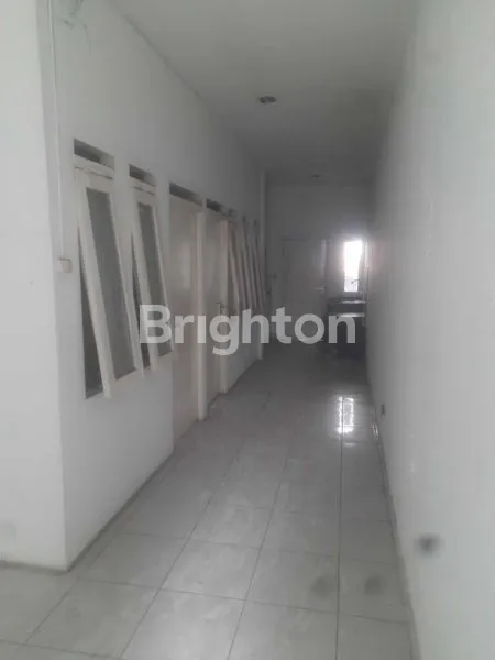 image RUKO 3 LANTAI SIAP PAKAI DI JALAN RAYA RANCAEKEK (3)