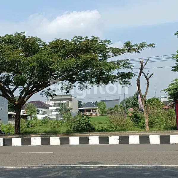 Gambar Property TANAH DI PUSAT KARANGANYAR