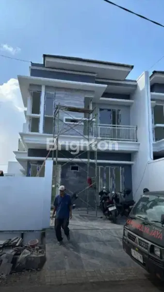 image DIJUAL RUMAH BARU MODERN MINIMALIS 2 LANTAI JEMURSARI PRAPEN (6)