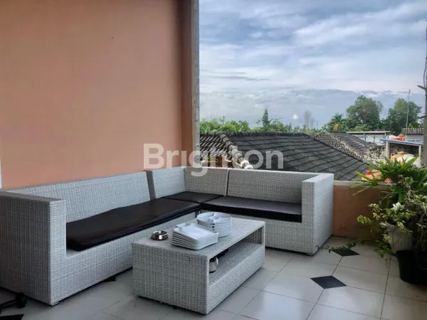 image RUMAH CANTIK DAN ELEGANT SIAP HUNI (5)