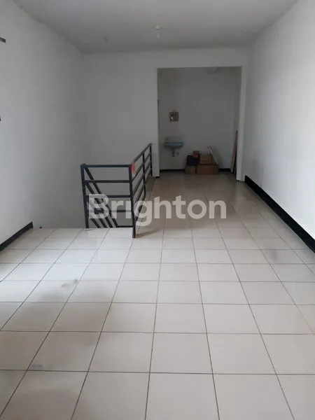 image RUKO 3 LANTAI DI TENGAH KOTA (4)