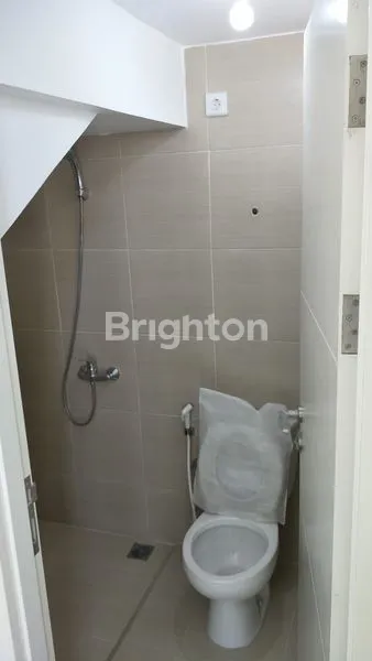 image JUAL RUMAH SIAP HUNI NORTHWEST PARK CITRALAND SURABAYA (3)