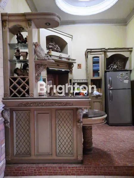 image RUMAH MEWAH 2,5 LANTAI TAMAN RATU BEBAS BANJIR ,DURI KEPA, DEKAT CENTRAL PARK (2)