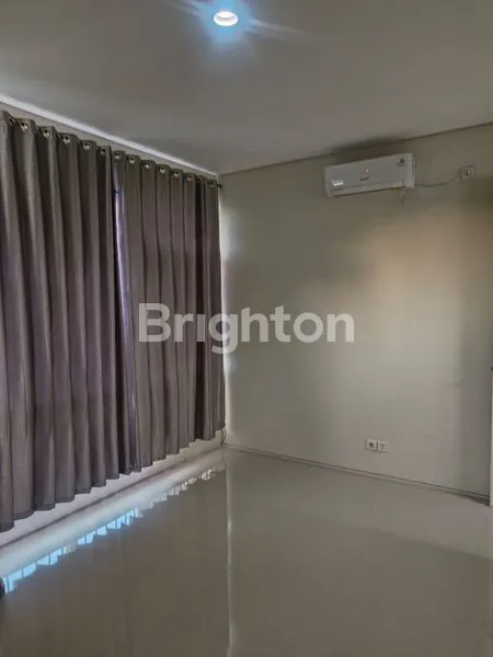 image JUAL RUMAH SIAP HUNI NORTHWEST PARK CITRALAND SURABAYA (5)