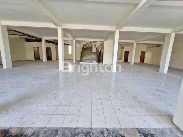 image GEDUNG EX-CLINIC DENGAN PARKIRAN YANG LUAS DI BYPASS SANUR (1)