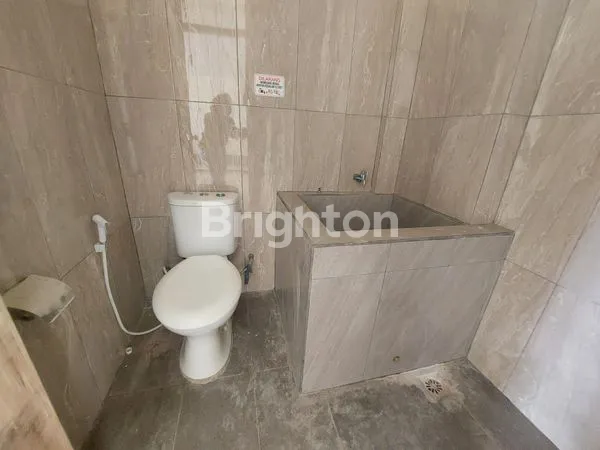 image DISEWAKAN RUKO GANDENG 2 PINTU 2 LANTAI DI BALIKPAPAN BARU  (6)