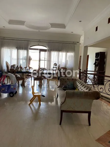 RUMAH ASRI SIAP HUNI DI DAERAH CIPAGANTI BANDUNG