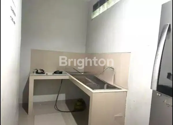 image RUMAH MINIMALIA 2 LANTAI STRATEGIS YAMAN SIAP HUNI (3)