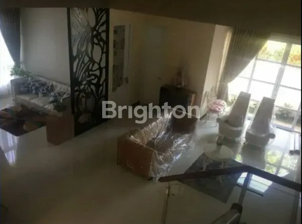 image RUMAH 2 LANTAI MODERN MINIMALIS HOOK LOKASI PANDUGO (5)