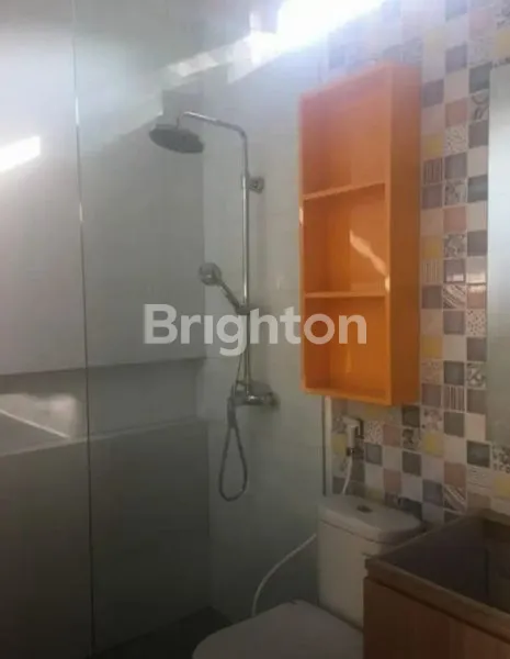 image RUMAH 2 LANTAI MODERN MINIMALIS HOOK LOKASI PANDUGO (6)