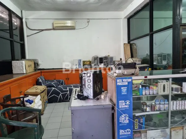 image RUKO LANTAI 2 DI JALAN MALUKU (5)