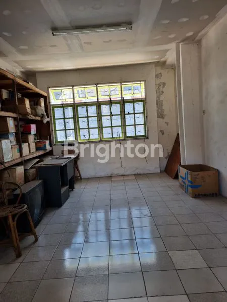 image RUKO LANTAI 2 DI JALAN MALUKU (7)