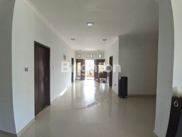 image RUMAH DI CAMPUHAN GIANYAR (7)