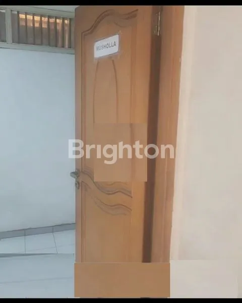 image GUDANG EX-SHOWROOM ROW 10M SHM LT.301 METER 11X27 (5)