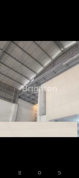 image GUDANG EX-SHOWROOM ROW 10M SHM LT.301 METER 11X27 (8)