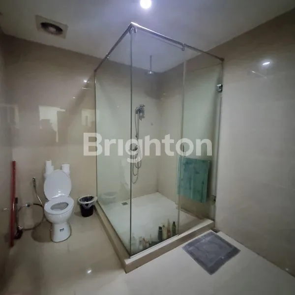 image RUMAH CANTIK DEKAT PUSAT KOTA 3 LANTAI DI SUKAJADI (7)