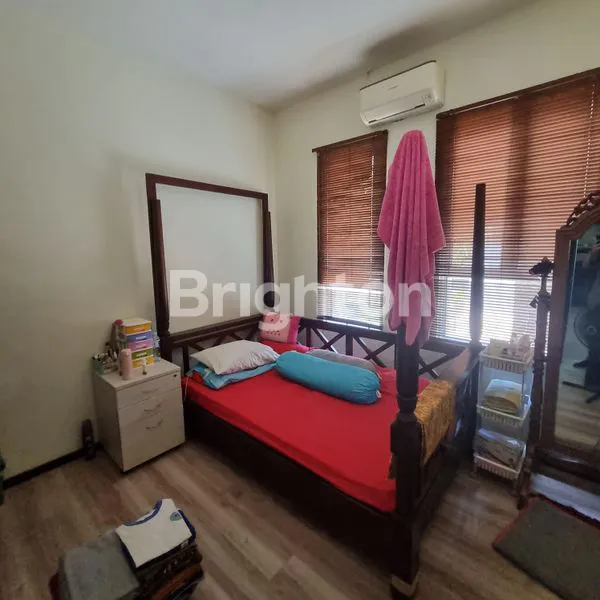 image RUMAH CANTIK DEKAT PUSAT KOTA 3 LANTAI DI SUKAJADI (5)