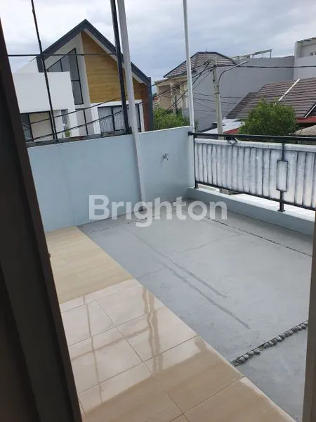 image RUMAH CANTIK SIAP HUNI DI BUKIT CIMANGGU CITY BOGOR (6)