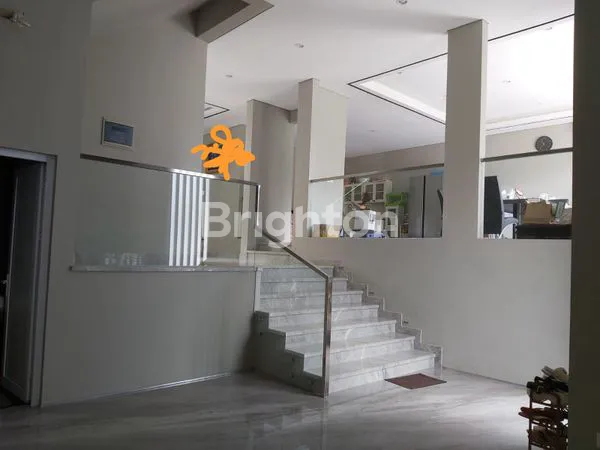 image DI JUAL HUNIAN EXCECUTIVE RAFFLES CITRALAND SURABAYA (3)