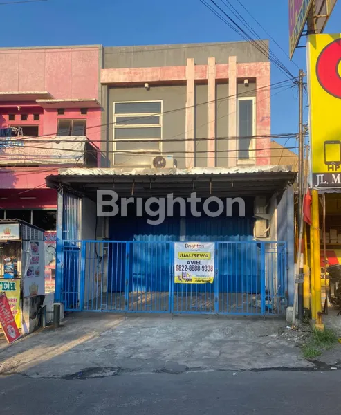 image RUKO RAYA MANUKAN TENGAH 2 LANTAI SIAP HUNI  ADA KANOPI  (1)