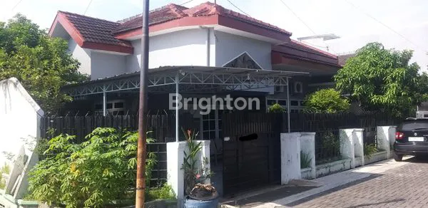 image RUMAH SIAP HUNI TENGAH KOTA DEKAT EXIT TOL GAYAMSARI (1)