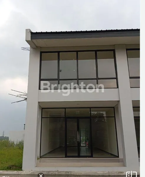 image RUKO 2 LANTAI HADAP JALAN RAYA ARTERI KIIC, KARAWANG BARAT   (1)