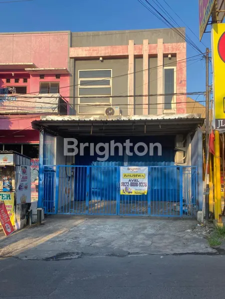 image RUKO RAYA MANUKAN TENGAH 2 LANTAI SIAP HUNI  ADA KANOPI  (1)