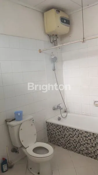 image DISEWAKAN RUMAH HOOK DI BUKIT BOGOR RAYA, DEKAT SEKOLAH BOGOR RAYA, DEKAT TOL JAGORAWI, AREA  LAKESIDE BOGOR (6)