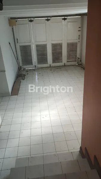 image DISEWAKAN RUMAH HOOK DI BUKIT BOGOR RAYA, DEKAT SEKOLAH BOGOR RAYA, DEKAT TOL JAGORAWI, AREA  LAKESIDE BOGOR (7)