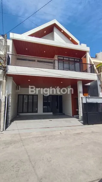 image RUMAH BARU BABATAN PANTAI SELANGKAH KE RUKO ONE FIVE ANNYEONG MARKET (1)