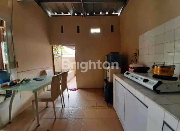 image RUMAH HOOK DI VILLA HASANAH BOGOR, DEKAT KE HOTEL SALAK, DEKAT KEBUN RAYA BOGOR, PMI BOGOR, MALL BOTANI SQUARE, TOL JAGORAWI DAN TERMINAL BOGOR  (8)