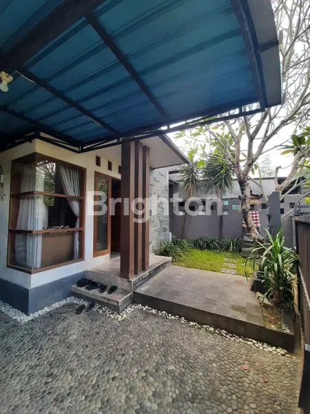 image RUMAH MODERN MINIMALIS DI PERUMAHAN ONE GATE DALUNG KUTA UTARA (2)
