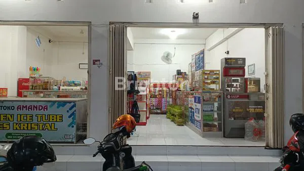 image DIJUAL TOKO & RUMAH KOTA MADIUN, LOKASI PADAT PENDUDUK, COCOK BUAT USAHA MINIMARKET (1)