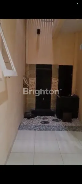 image RUMAH MINIMALIS MODERN DALAM PERUMAHAN DI CIBUBUR DEKAT METROPOLITAN MALL & CIBUBUR GARDEN. (8)