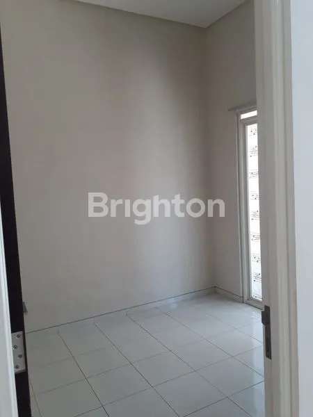 image RUMAH STRAREGIS SIAP HUNI DI KOTA MALANG (6)