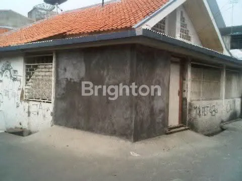 image RUMAH HITUNG TANAH PETOJO JAKARTA PUSAT (3)