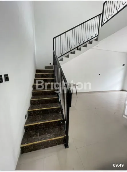 image RUMAH MEWAH 2 LANTAI DI SETIABUDI REGENCY - 5KT, POOL OPTIONAL (6)