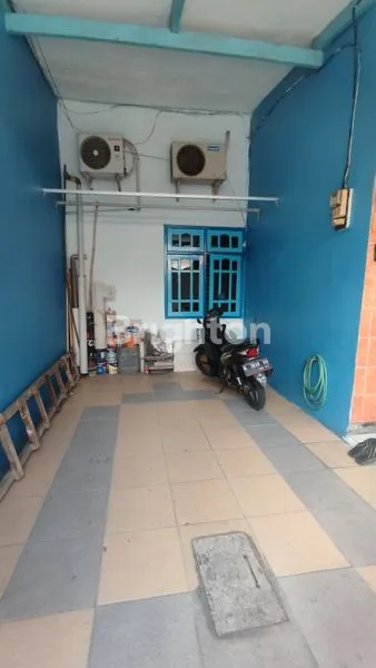 image RUMAH 3KT DEKAT SEKOLAH PETRA, SURABAYA BARAT (3)