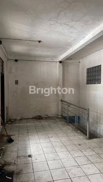 image DISEWA RUKO TENGAH KOTA (3)