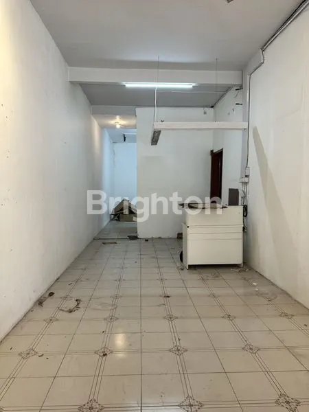 image RUMAH 7 KT HADAP UTARA DI NGAGEL (4)