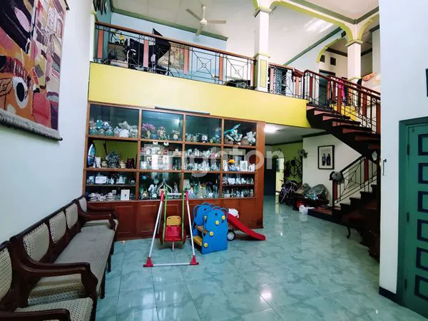 image RUMAH DIJUAL CEMPAKA PUTIH (4)