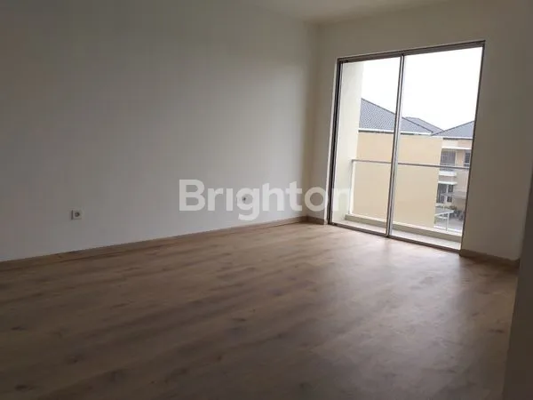 image RUMAH TOWNHOUSE GOLF ISLAND PIK HADAP DANAU (3)