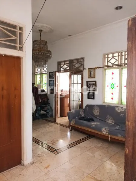 image RUMAH ASRI SHM TAMAN LUAS SIAP HUNI KOMPLEK PREMIUM BILLY MOON PONDOK KELAPA DUREN SAWIT JAKARTA TIMUR (8)