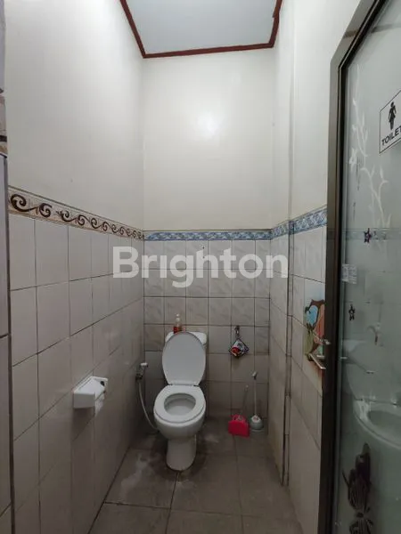 image RUMAH EKS RESTO 2 LANTAI COCOK UNTUK USAHA SEMI FURNISED JL. MERDEKA RAYA KUTA (8)